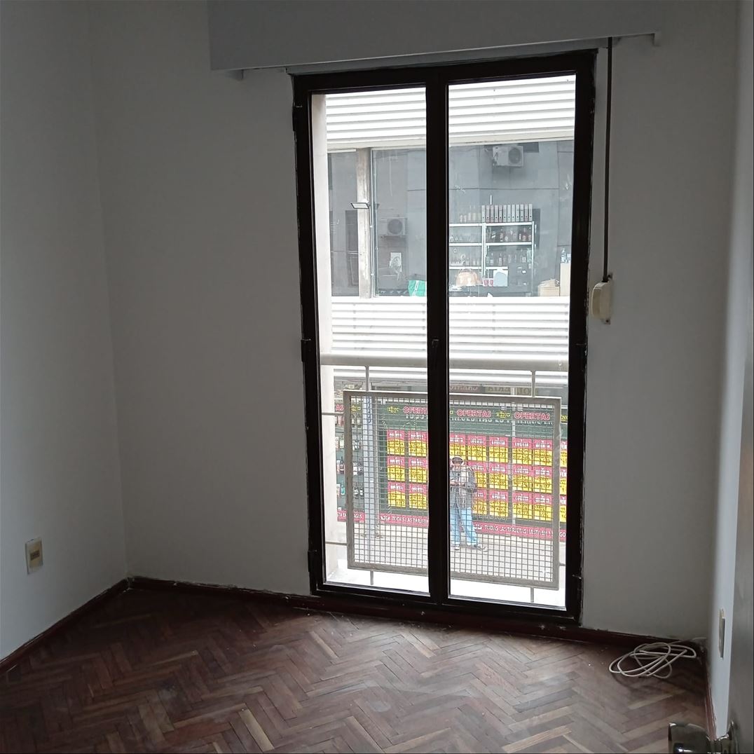 J S Venta Apartamento Ciudad Vieja Dormitorios Bhu Cw