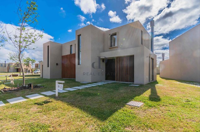 Casa de 3 dormitorios en Huertas de los Horneros