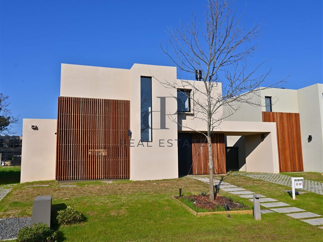 Casa A Estrenar 3 Dormitorios alquiler Huertas