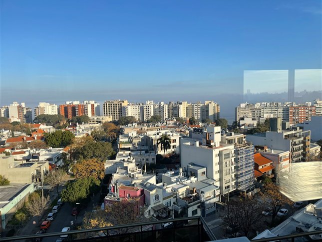 prox WTC con Muebles garaje patio piscina