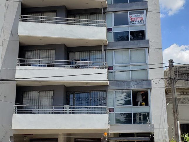 VENTA MONOAMBIENTE WTC - CON RENTA