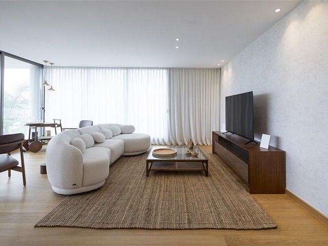 Apartamento amoblado de 1 dormitorio con Jardín exclusivo