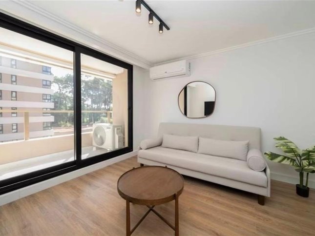Excelente 1 dormitorio con garaje y amenities – Punta del Este