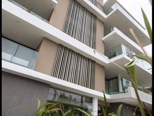 Alive alquier  Apartamento con Jardín  1 dorm gge box 156 mts