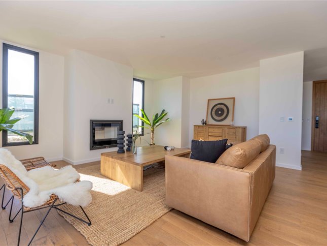 Casa de 4 dormitorios y piscina en venta