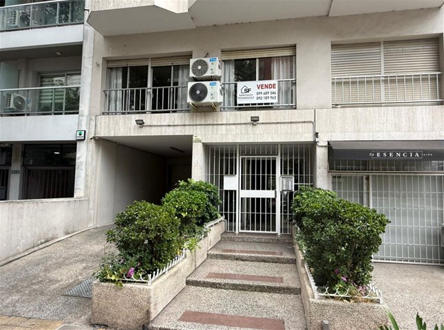 VENTA APARTAMENTO 1 DORMITORIO CON GARAGE POCITOS