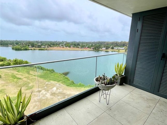 Apartamento de 2 dormitorios en alquiler