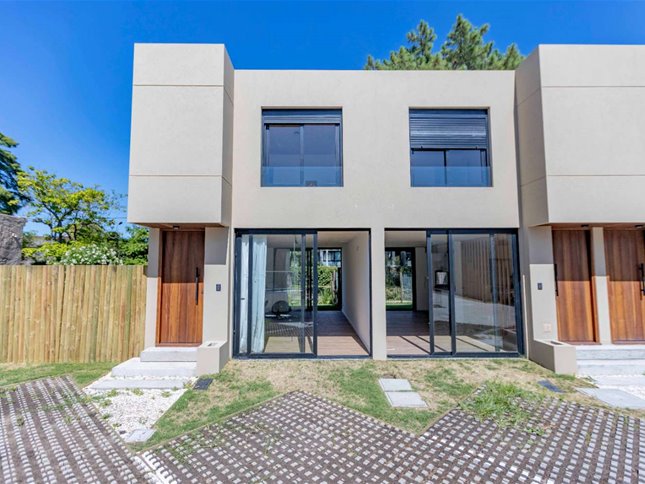 Casa de 2 dormitorios a estrenar