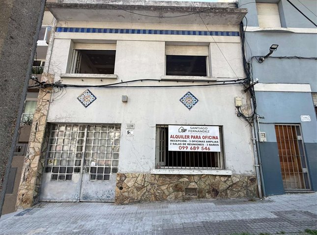 ALQUILER CASA PARA OFICINA - 6 Dormitorios 3 Baños