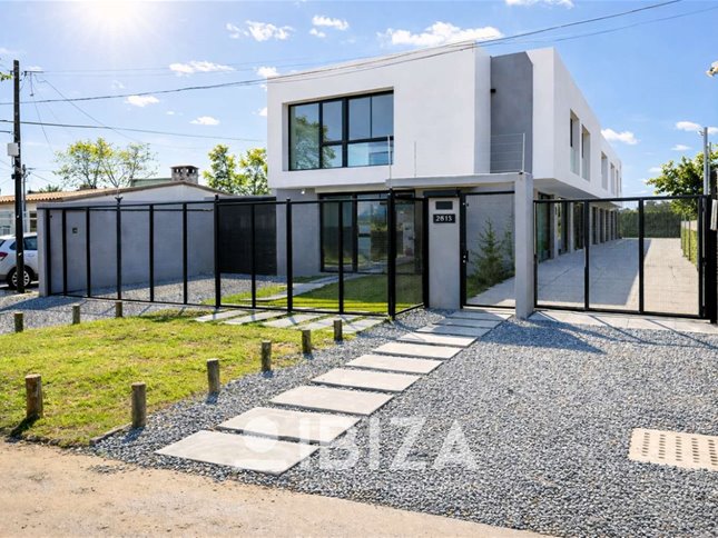 Venta casa a estrenar 3 dormitorios cochera y parrillero