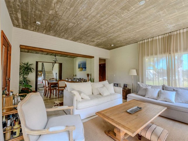 Casa en alquiler en Viñedos de la Tahona con piscina y vista a los viñedos