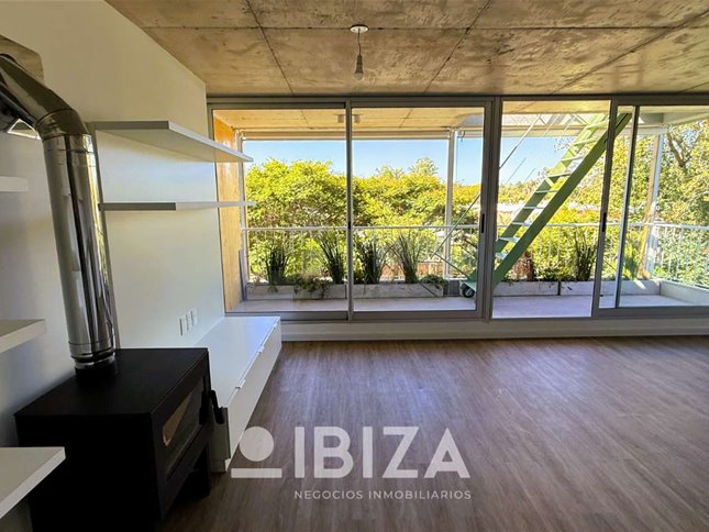 Apartamento 2 dormitorios con terraza a estrenar - Malvín