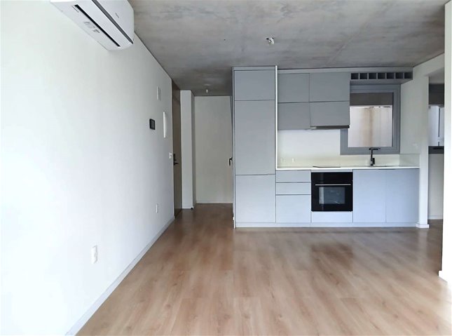 Apartamento de 1 dormitorio con patio en alquiler Centro