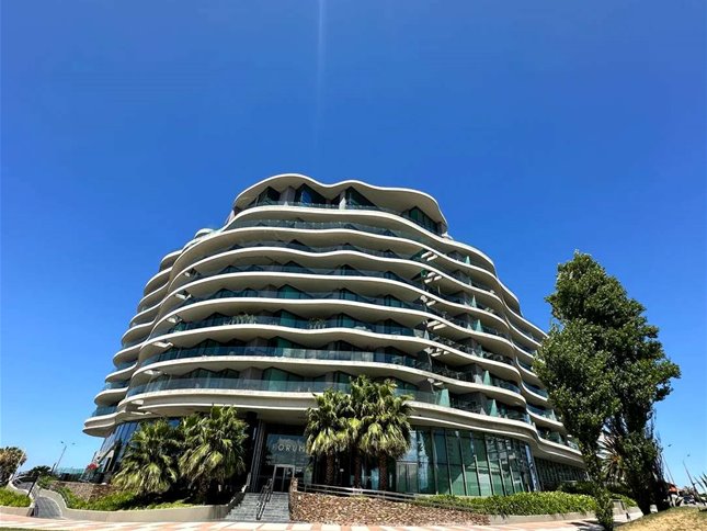 Apartamento en alquiler 1 dormitorio con jardín en Puerto del Buceo