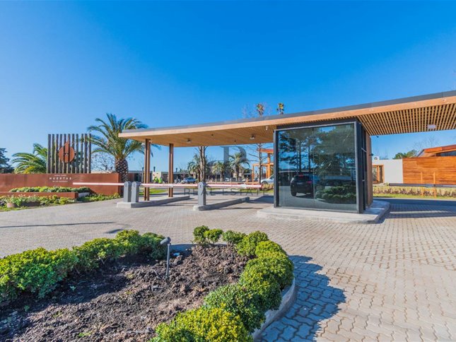 Casa de 3 Dormitorios en Huertas De Los Horneros