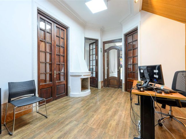 Oficina en alquiler en Buceo con garaje