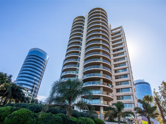 ALQUILER APARTAMENTO 3 DORMITORIOS TORRE CAELUS - PREMIUM