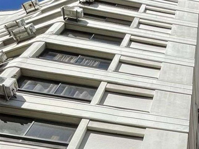 Prox a tres cruces, impecable piso 8