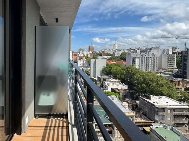 Moderno apartamento en alquiler de 1 dormitorio con amenities en Cordón