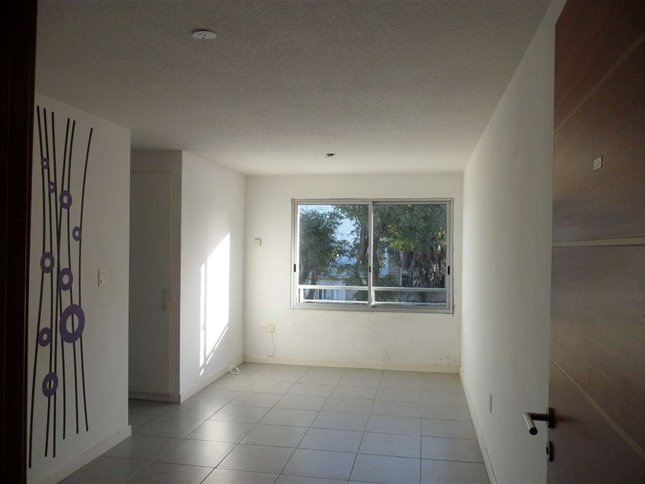 A 2 cuadras Montevideo Shopping 1 dorm 1 cochera acepta préstamo bancario