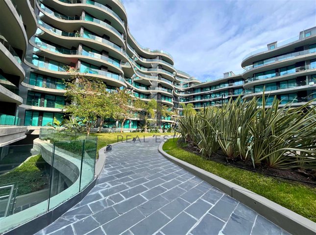 Apartamento en alquiler 2 dormitorios con vista a la piscina en Forum
