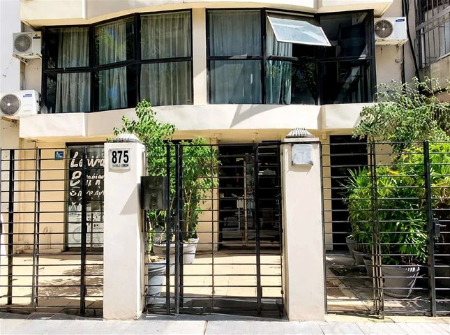 Oportunidad Monoambiente con renta $ 20.633  y muebles a 3 cuadras de playa pocitos