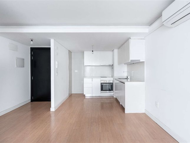 Apartamento de 1 dormitorio en alquiler con terraza en Centro