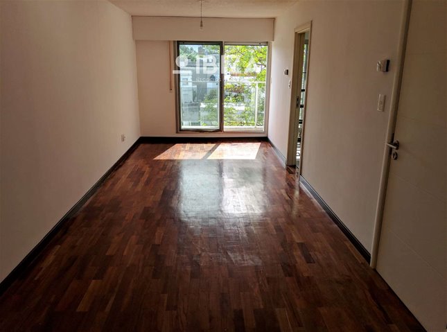 Apartamento 1 Dormitorio Terraza y Garage en Villa Biarritz.