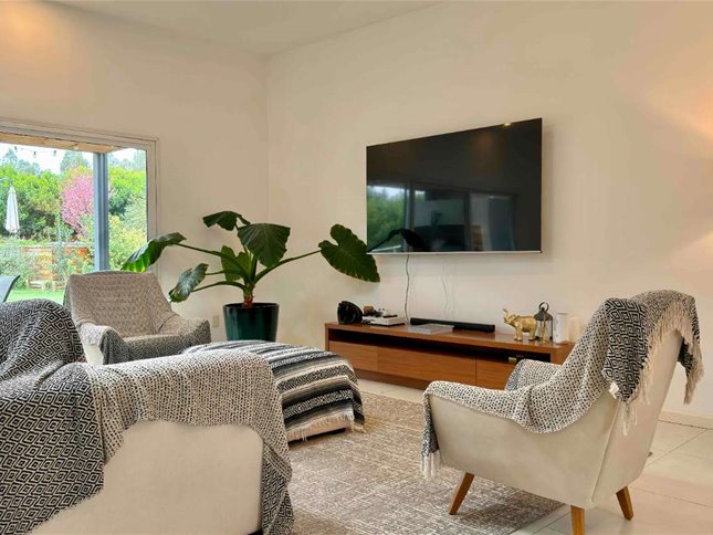Moderna casa de una planta en Mirador de La Tahona