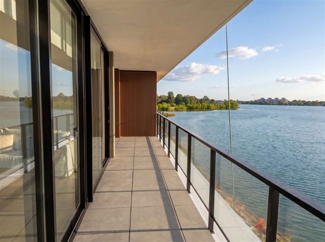 Apartamento triplex de 3 dormitorios en venta ciudad de la costa