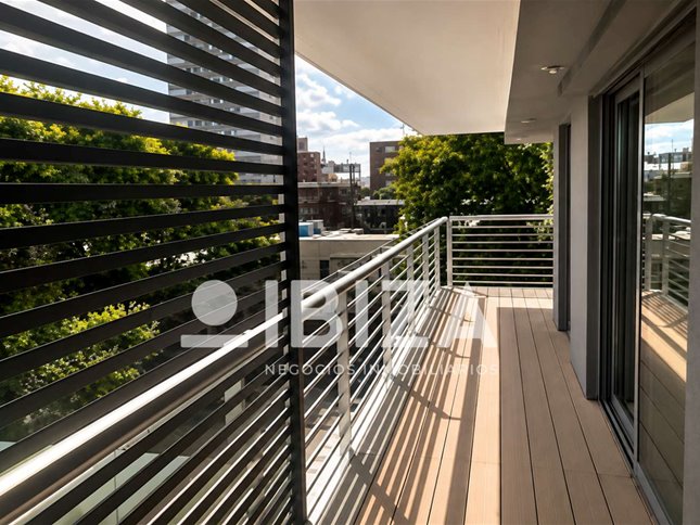 Venta con renta de Excelente Apartamento 3 Dormitorios a metros del Golf