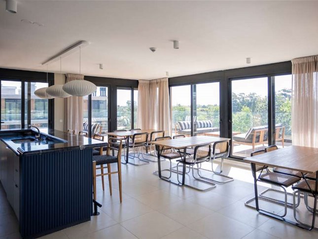 Apartamento de 2 dormitorios en alquiler Barra de carrasco