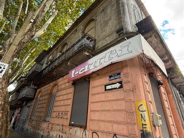 Local comercial con vivienda en alquiler