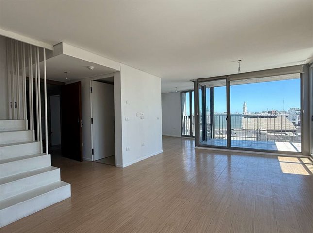 Alma Duc dúplex de 3 dormitorios con renta y vista al mar