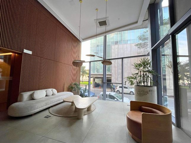 Apartamento de 3 dormitorios en Centro con amenities