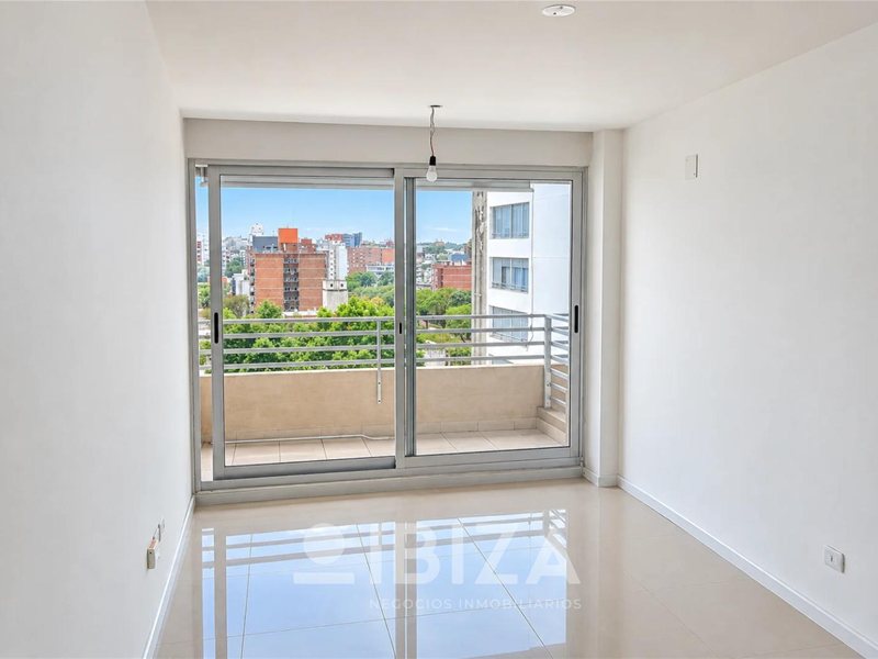 Alquiler Apartamento Tres Cruces, 1 Dormitorio. Excelente