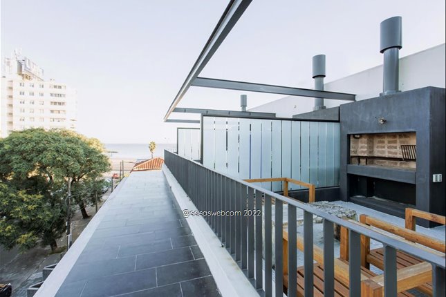 MALVIN Venta con Renta Apartamento 2 Dormitorios en Duplex con terrazas y parrillero de uso exclusivo, muy buena ubicación a media cuadra de la Rambla, Renta actual: USD1.167- - foto 4