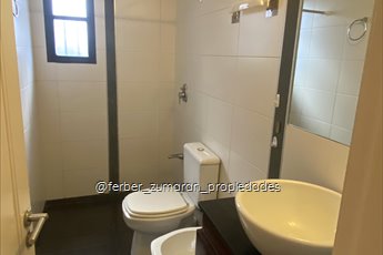 Apartamento venta con renta 2 dormitorios 1 baño cochera seg. 24 h - foto 7