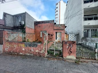 VENTA TERRENO PADRÓN UNICO DE 190M2 A METROS DE MDEO. SHOPP