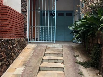 Casa a la Venta en La Blanqueada, 4 dorm, Permuta