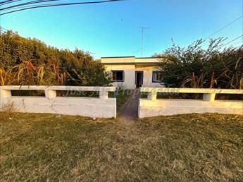En Venta Casa De Tres Dormitorios En Colonia Del Sacramento