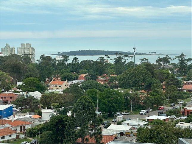 PUNTA DEL ESTE More Atlantico Torre 2 Pre Venta Apartamento 1 Dormitorio con vistas a Playa Mansa, AMENITIES: Barbacoa, Piscinas, Gimnasio. Beneficios fiscales, Entrega: Diciembre 2026 - foto 2