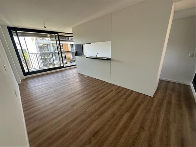 CENTRO Venta Apartamento 2 Dormitorios, Terrazas, muy luminoso, vistas despejadas, AMENITIES: Barbacoa con parrillero, Beneficios fiscales por Ley de Vivienda Promovida - foto 4