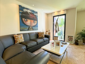 Apartamento Carrasco 3 Dormitorios con Jardin - foto 4