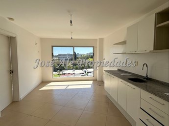 EN VENTA APARTAMENTO DE 1 DORMITORIO COLONIA DEL SACRAMENTO
