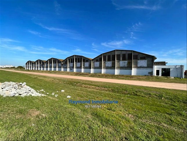 Venta local polo logistico de 10000m2 en terreno de 10 hectarias en Ruta 1 km 26 - foto 1