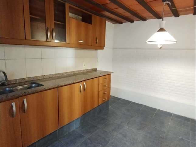 Casa en PH de 3 dormitorios+ cochera y azotea con parrillero - foto 4