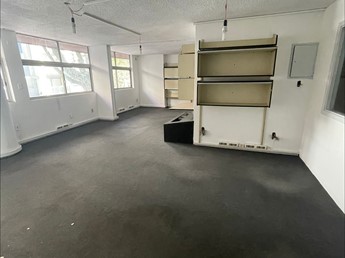 OFICINAS Y SUBSUELO DE COCHERAS