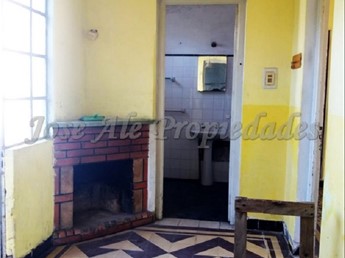EN VENTA CASA EN ESQUINA A PASOS DE TODO, COLONIA - foto 5