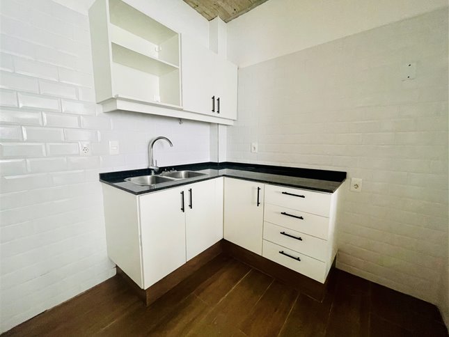 Alquiler de apartamento de 2 dormitorios  y terraza con parrillero en Cordón - foto 3